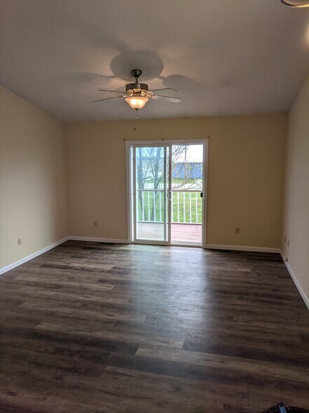 Building Photo - 115 Arbor Ln
