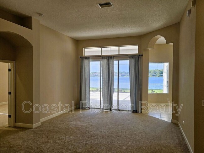 Building Photo - 16023 Ivy Lake Dr