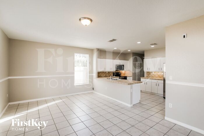 Building Photo - 14755 SW 159th Ct