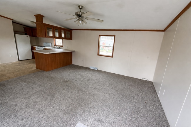 Building Photo - 108 Birdsall Dr