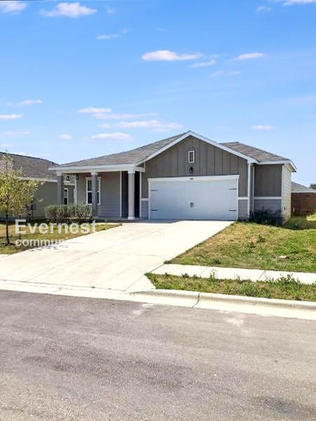 Building Photo - 400 Seneca Loop