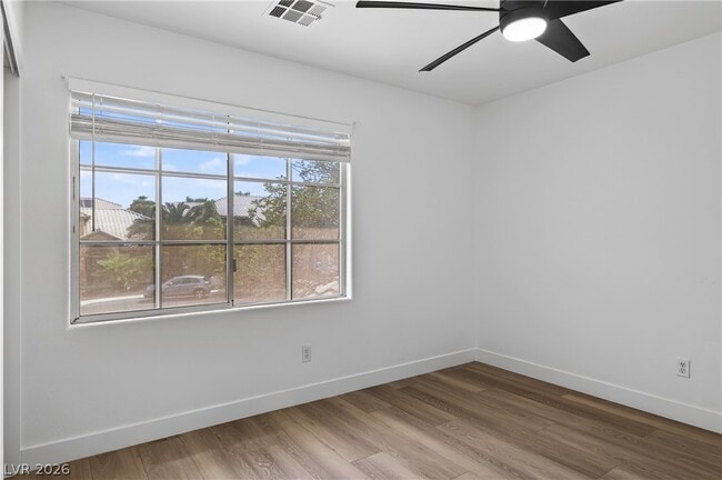 Building Photo - 2572 Corner Stone Cir