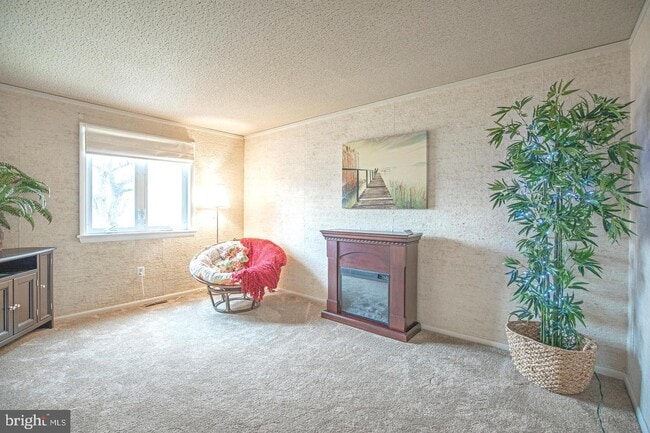 Building Photo - 502 Portsmouth Ct