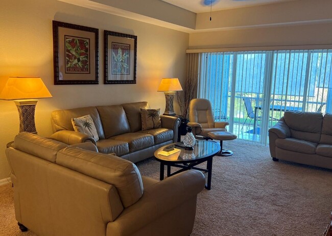 Building Photo - 5748 Sabal Trace Dr