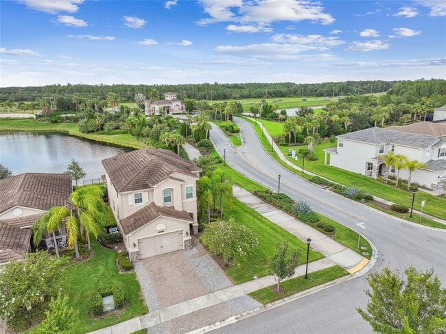 Building Photo - 30415 Palmer Oak Dr