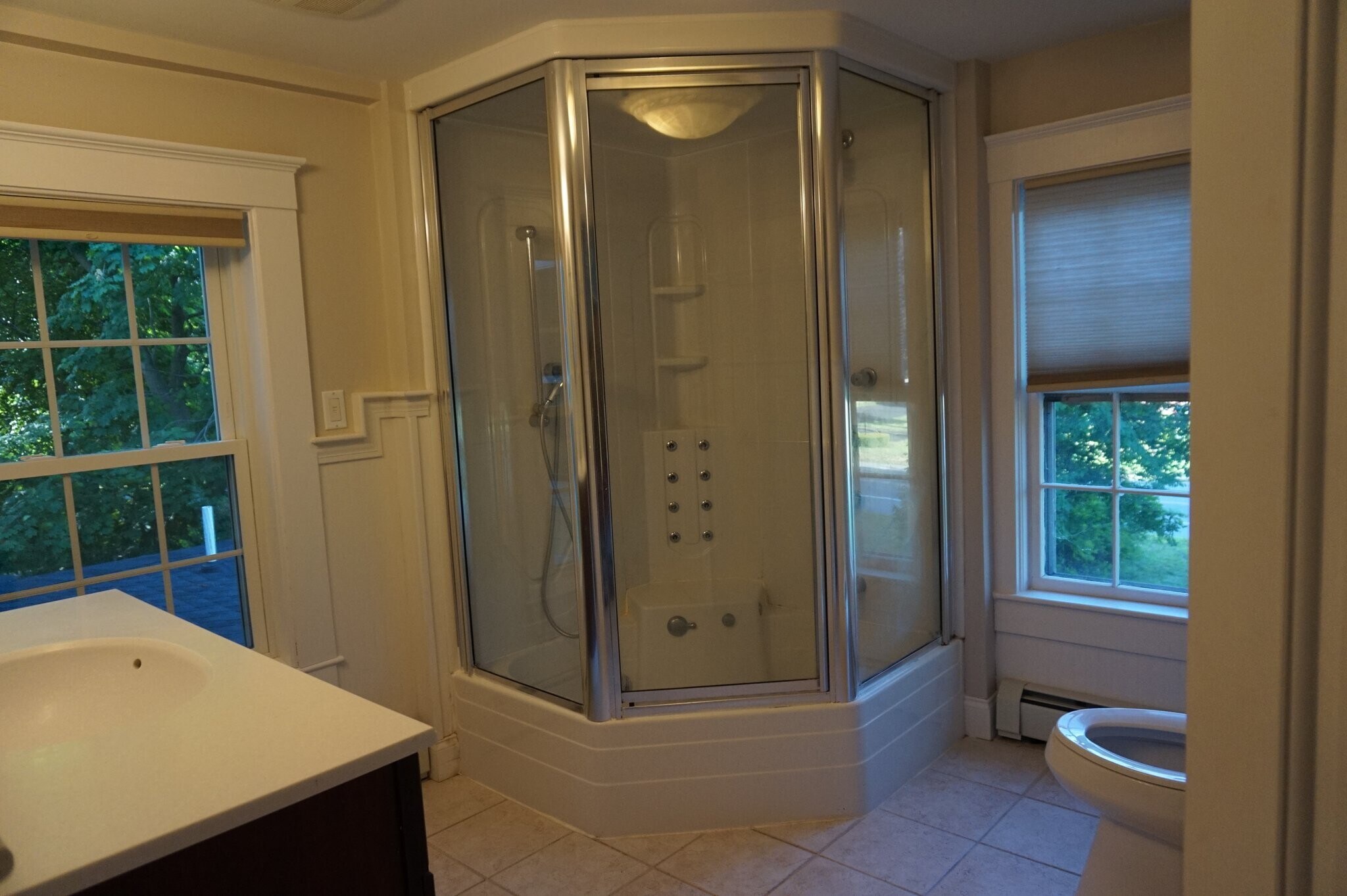 Building Photo - 248 High St