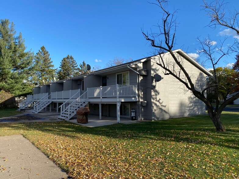 Rear decks - 3709 229th Ln NW