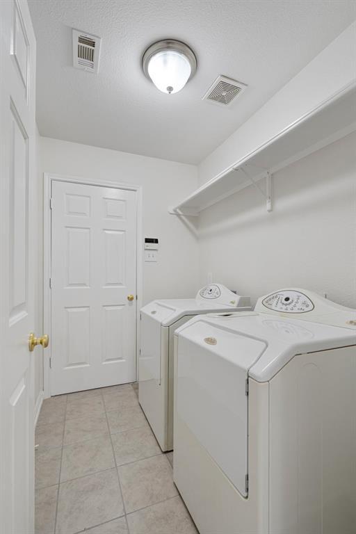 Building Photo - 3008 Rock Rose Pl