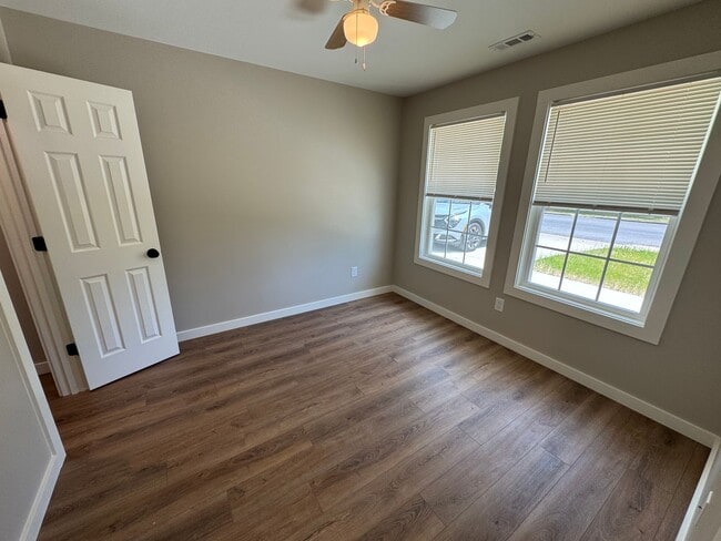 Building Photo - Brand New 3/2 House in Rome- $1,595