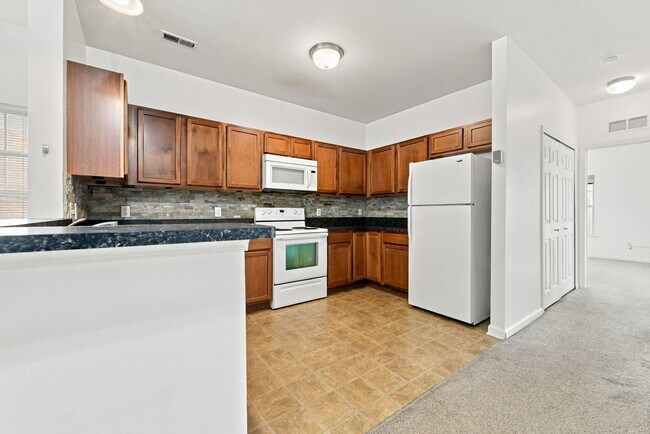 Building Photo - 113 Legato Dr