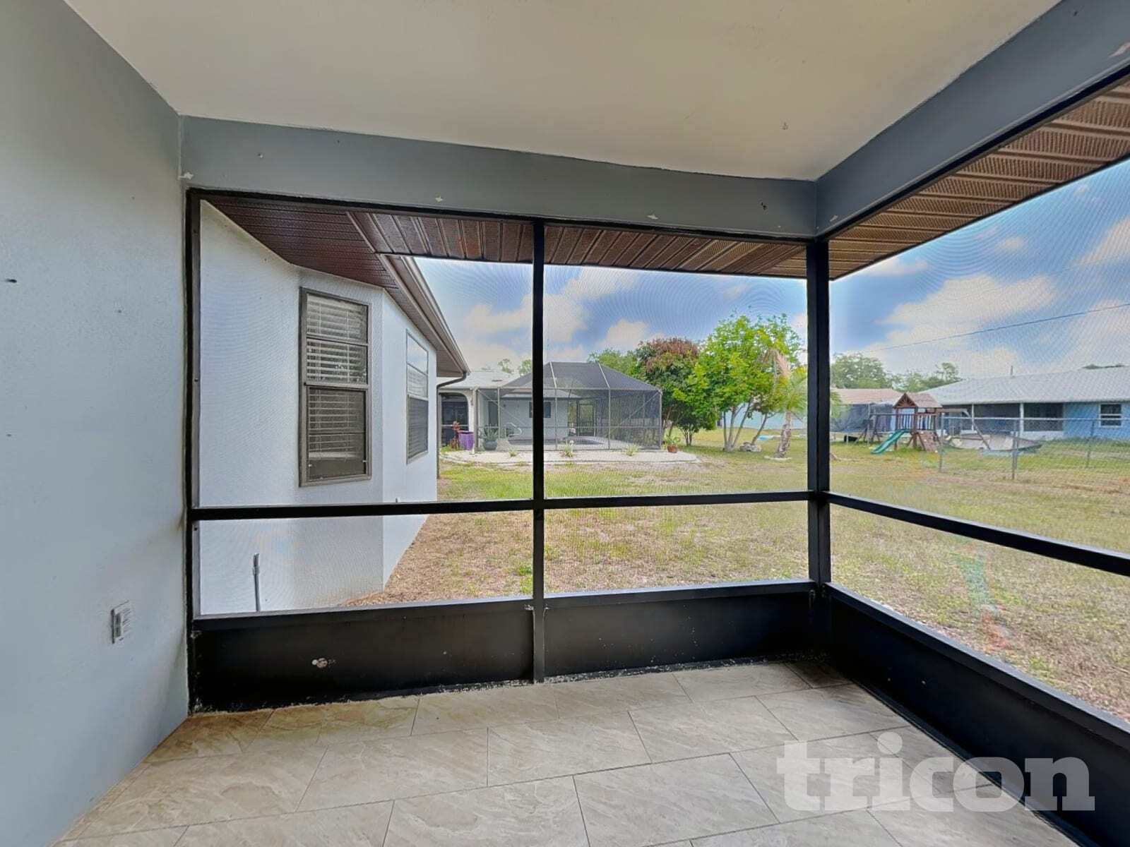 Building Photo - 488 Northview St