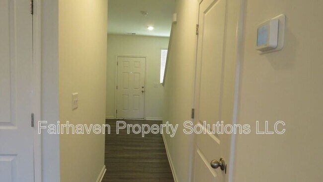 Building Photo - 1026 Paddington Dr