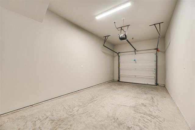 Building Photo - 663 Wheatfield Dr