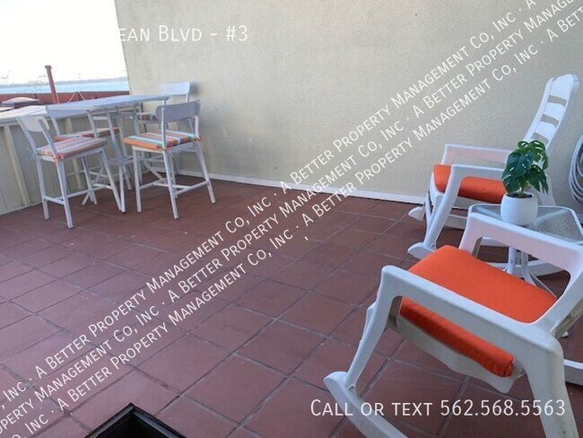 Building Photo - Historic FULLY FURNISHED Mid-Century Moder...