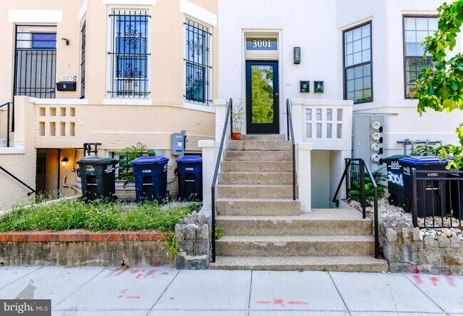 Building Photo - 3001 11th St NW