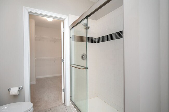 Building Photo - 517 N Park Ave