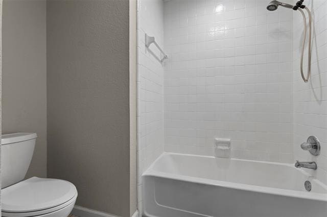 Building Photo - 2847 Red Oak Dr