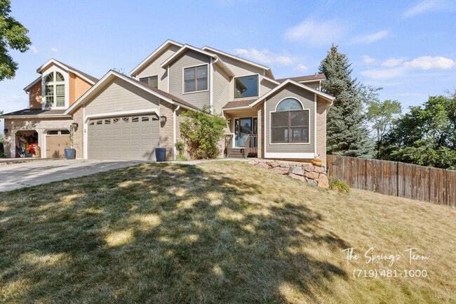 Building Photo - SPECTACULARLY HUGE 6BD HOME with PANORAMIC MOUNTAIN VIEWS - Security Deposit Waiver Available