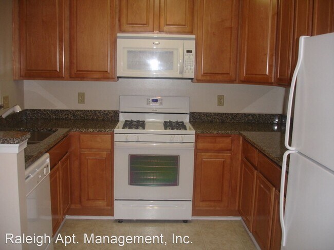 Building Photo - 45462 Westmeath Way