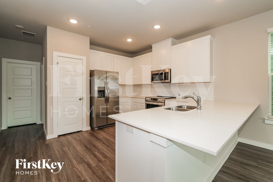 Building Photo - 18416 Idyllic Aly