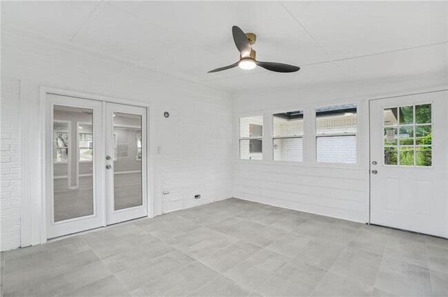 Building Photo - 4188 Fontana Ct