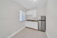 Building Photo - 7555 SW 28th Street Rd