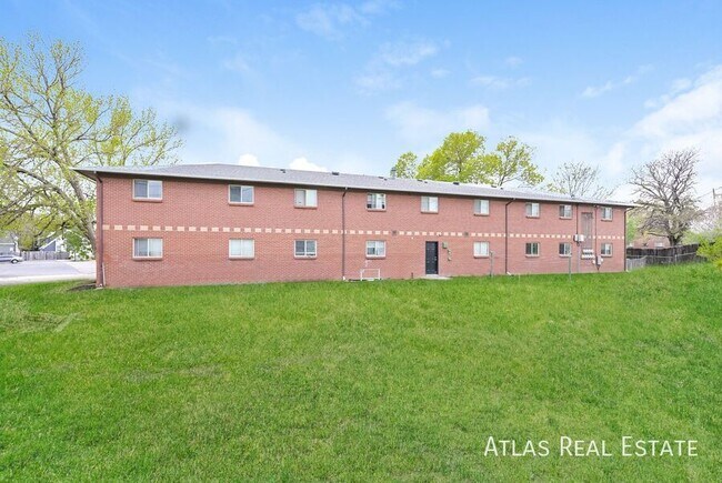 Building Photo - 9955 W 59th Pl
