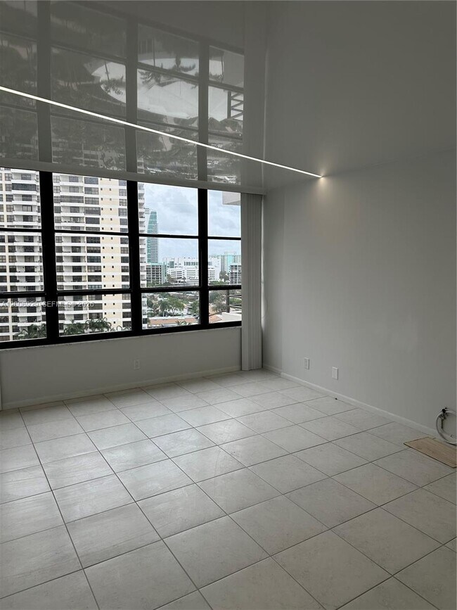 Building Photo - 600 Three Islands Boulevard