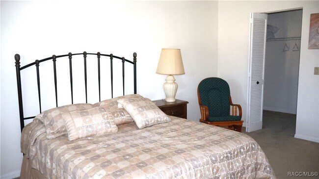 Building Photo - 115 E Hartford St