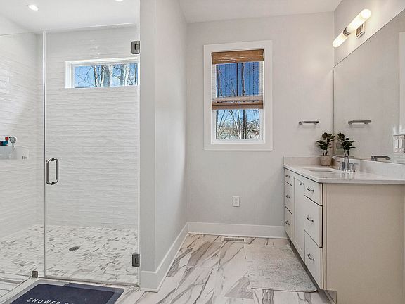 Building Photo - Build Equity While Leasing - Lease and Own...