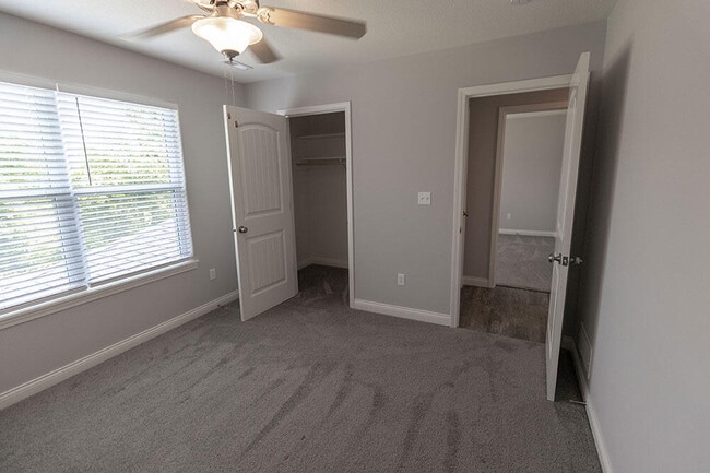 Building Photo - 2801 Amberwood court