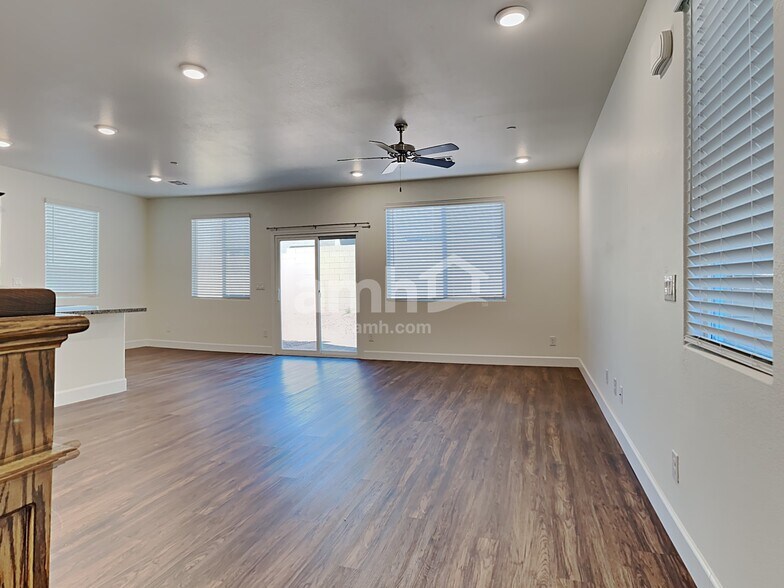 Building Photo - 85 Foxridge Swings Ln