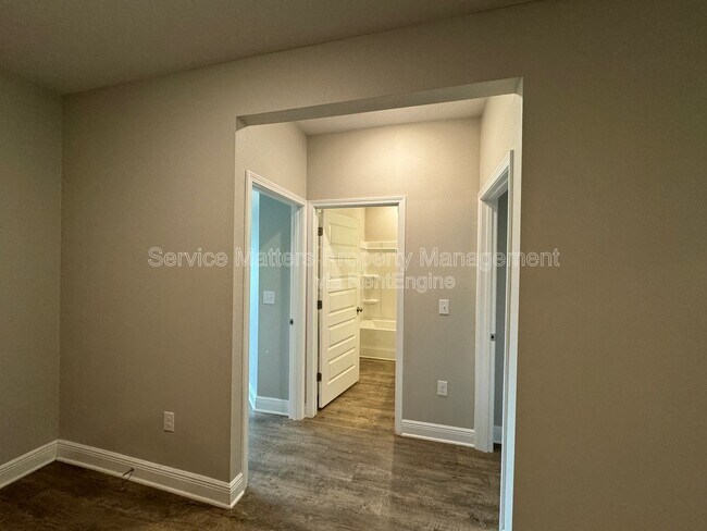 Building Photo - 7982 Silver Maple Dr