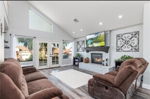 Building Photo - 22361 Loch Lomond Dr