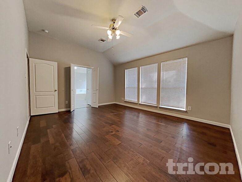 Building Photo - 1735 Wilderness Park Ct