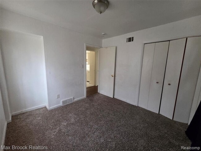 Building Photo - 24511 Florence St