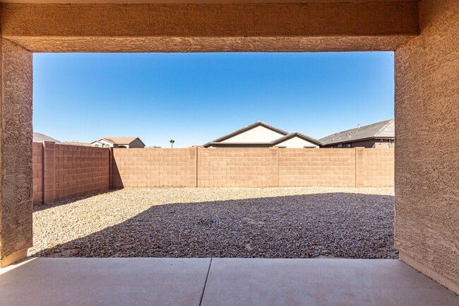 Building Photo - Spacious home in Maricopa!!