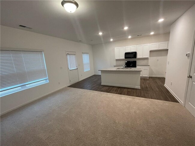 Building Photo - 1003 Ramon Dr