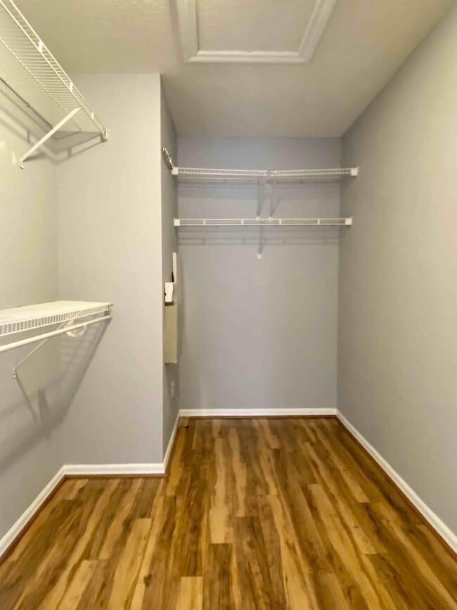 Building Photo - 10503 Chilmark Way