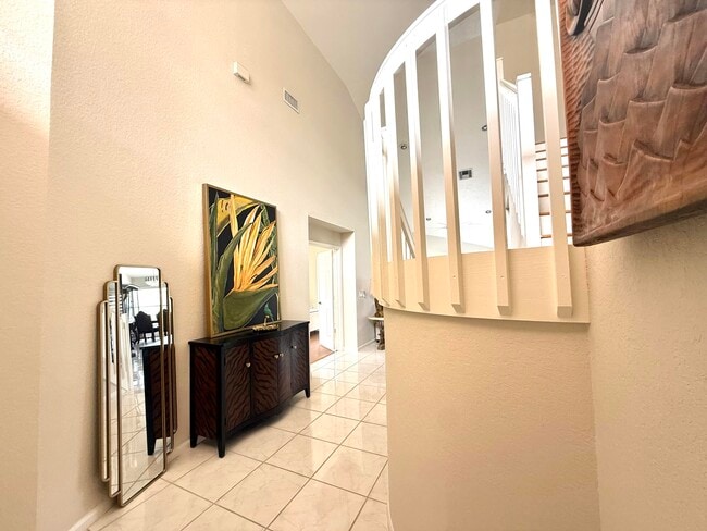 Building Photo - 9392 Cascade Ct