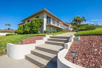 Building Photo - Ocean View Prime Location