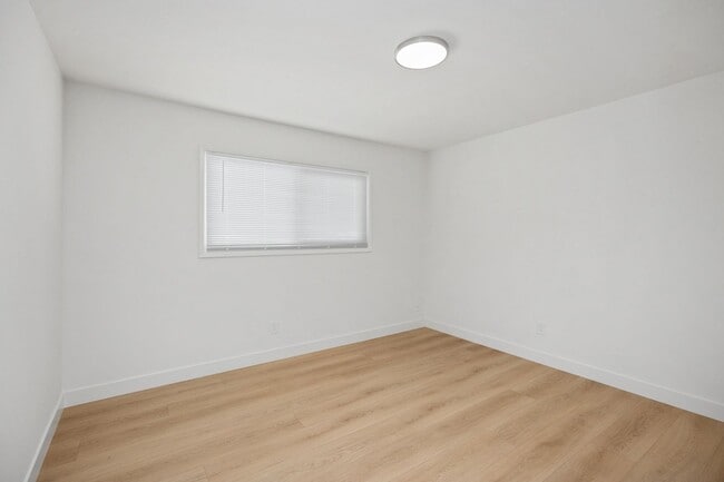 Building Photo - Coastal Living at Its Finest! Fully Remode...