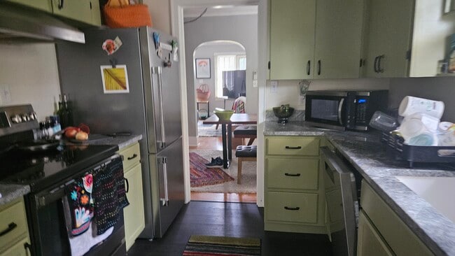 Building Photo - 2125 Church St SE