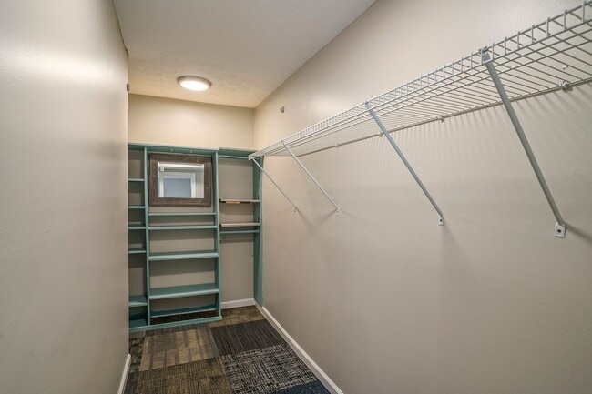 Building Photo - Lovely 3BR/2BA Duplex close to Downtown Covington!