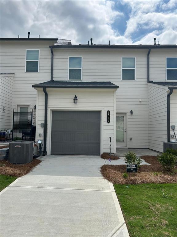Building Photo - 1582 Driggs Dr NW