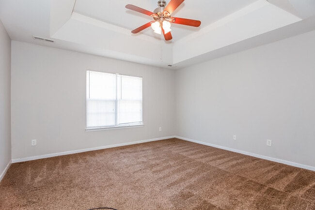Building Photo - 4014 Fifendrum Ln