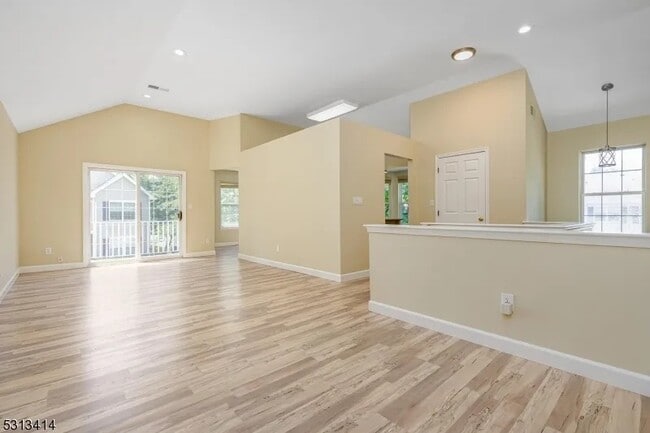 Building Photo - 121 Williamson Ct