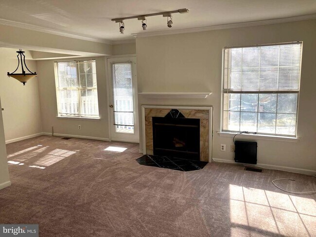 Building Photo - 10713 Hampton Mill Terrace