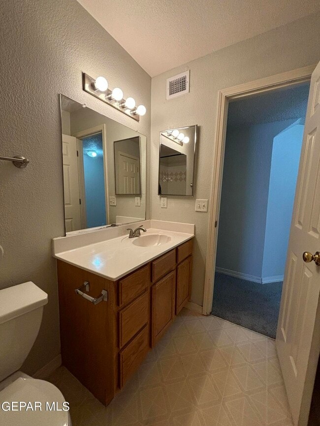 Building Photo - 4476 Loma Diamante Dr