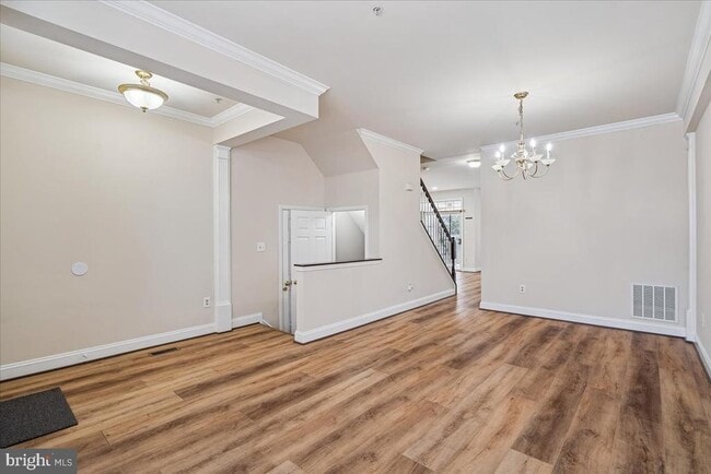 Building Photo - 2238 Merion Pond